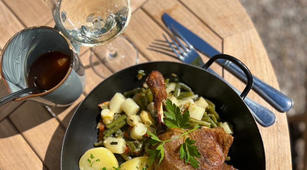 Gänsekeule mit Tagesbeilage